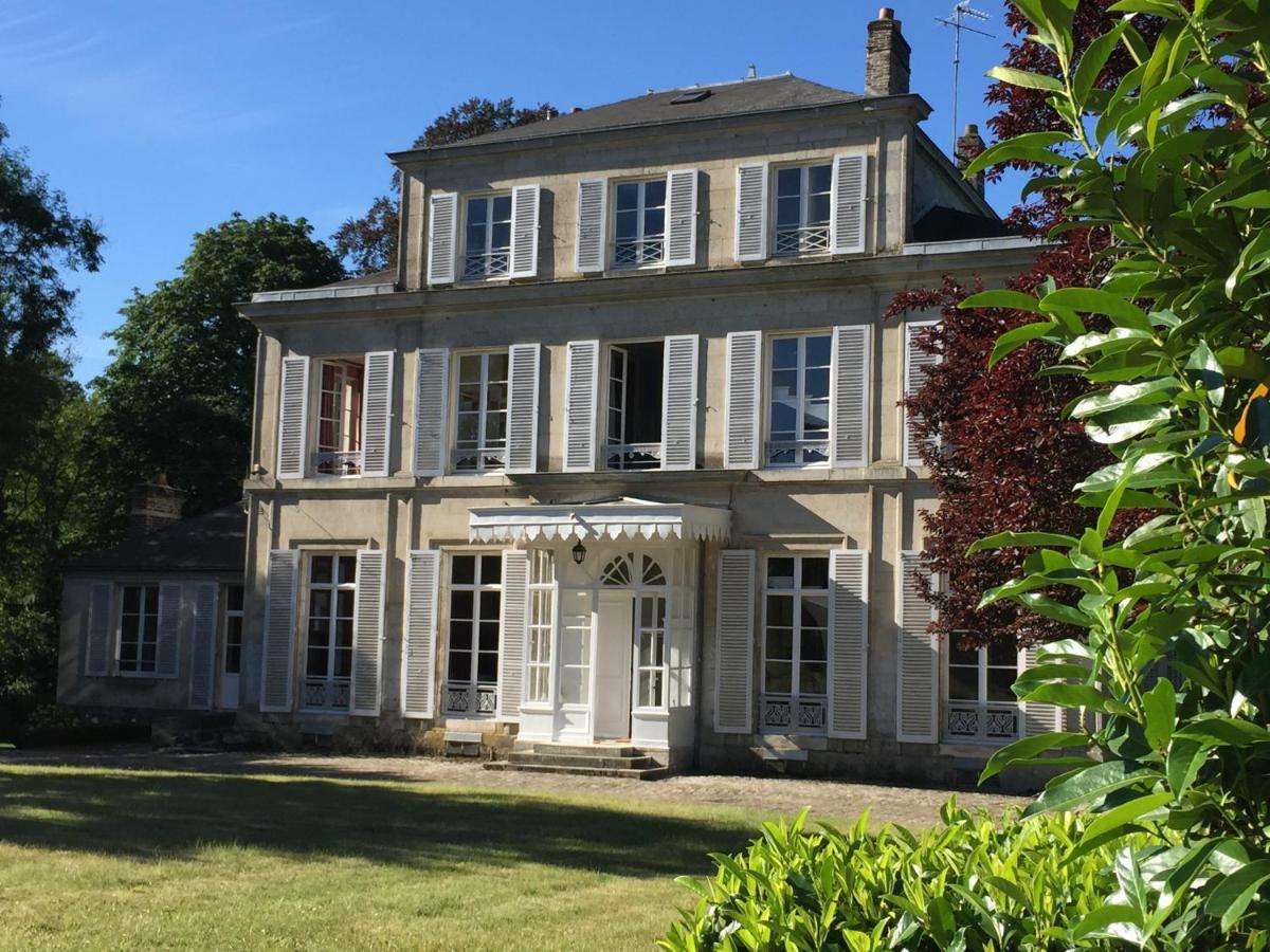 ホテル Domaine De Macque, Betz, 25 Mns Roissy Cdg エクステリア 写真